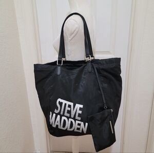 Steve Madden Black Large Nylon Travel Bag